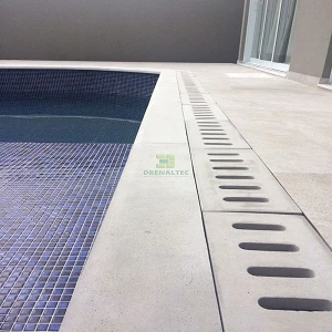 grelha de concreto piscina